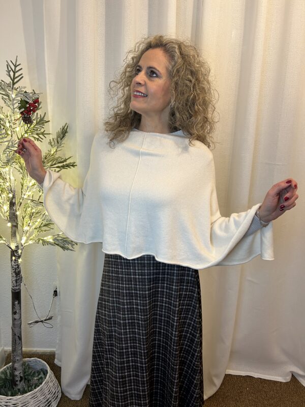 Poncho beige - Imagen 2