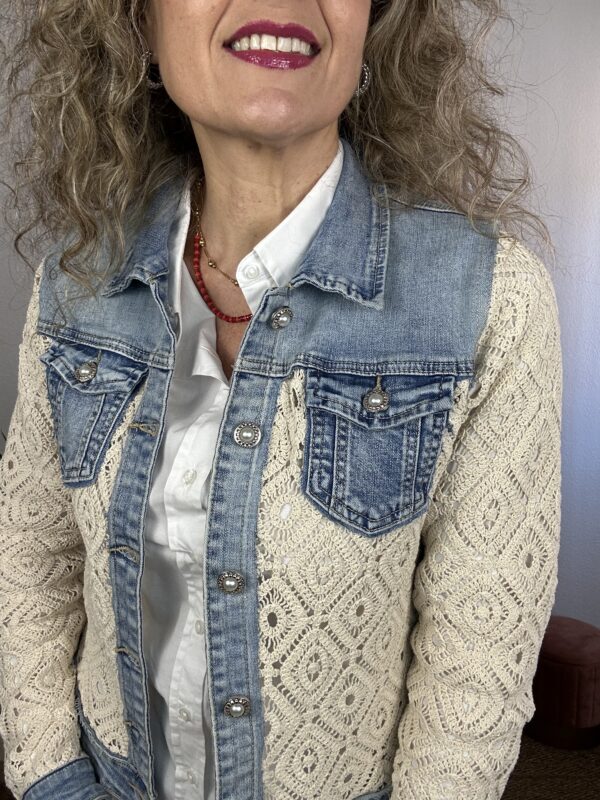 Chaqueta vaquera Crochet - Imagen 3
