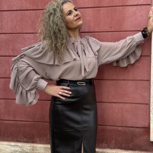 Blusa Nude Volantes