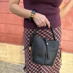 Bolso negro bombonera