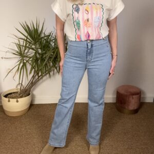 JEANS RECTOS BOTONES